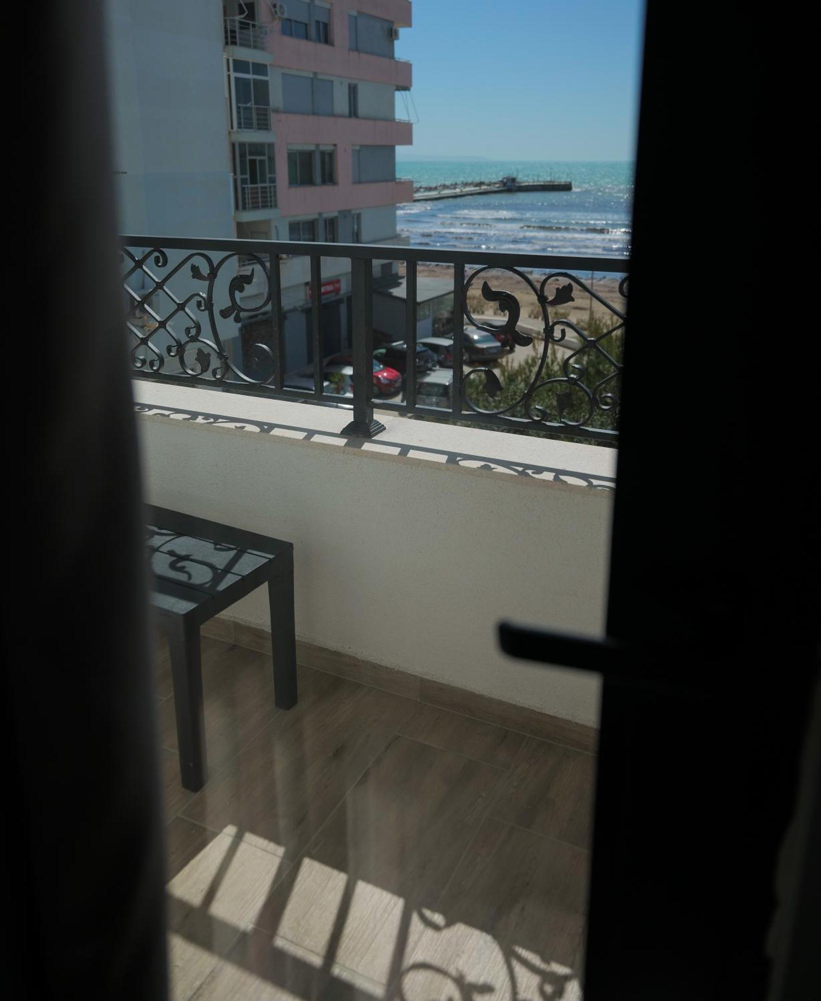 Afa Hotel Durrës Eksteriør bilde