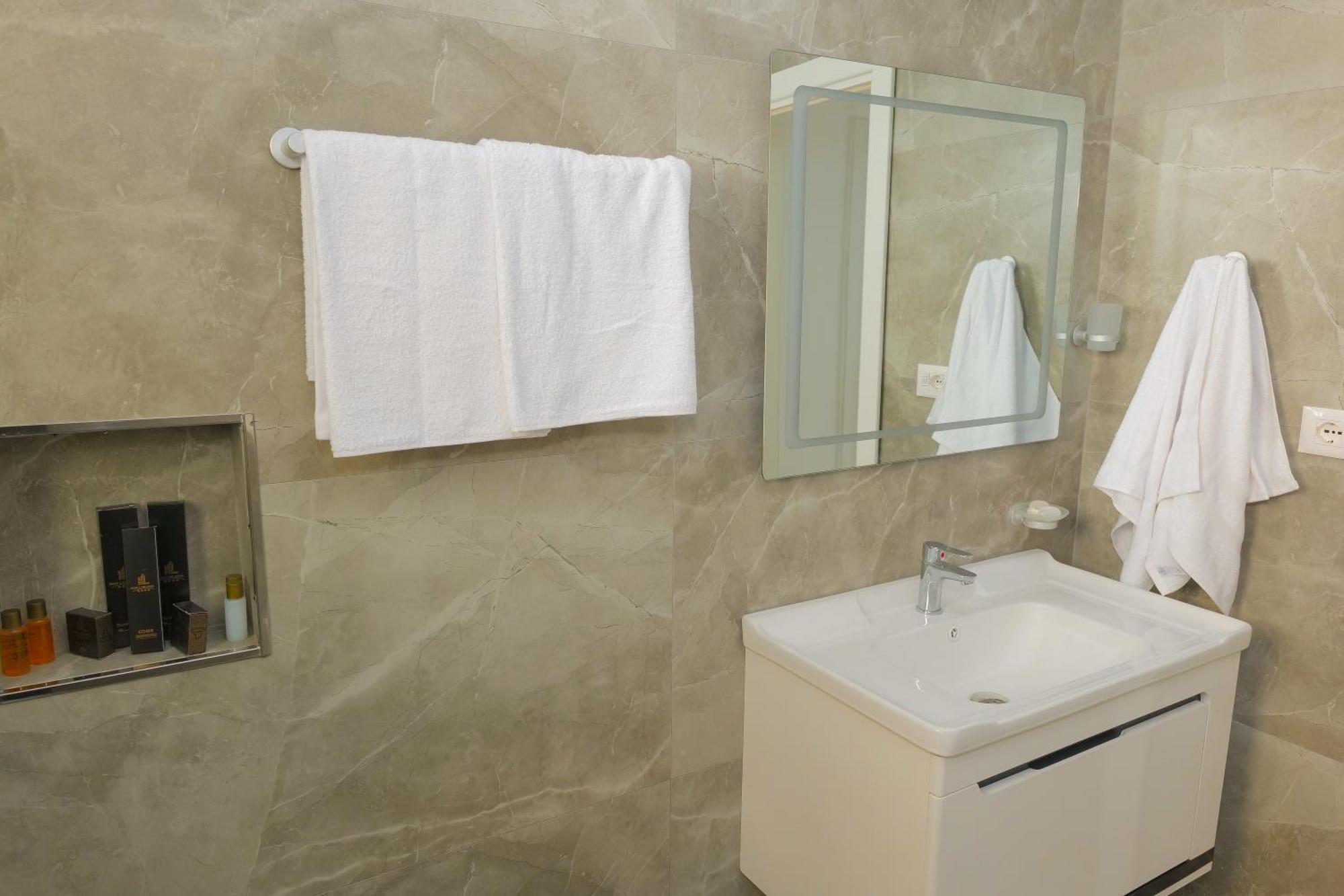 Afa Hotel Durrës Eksteriør bilde